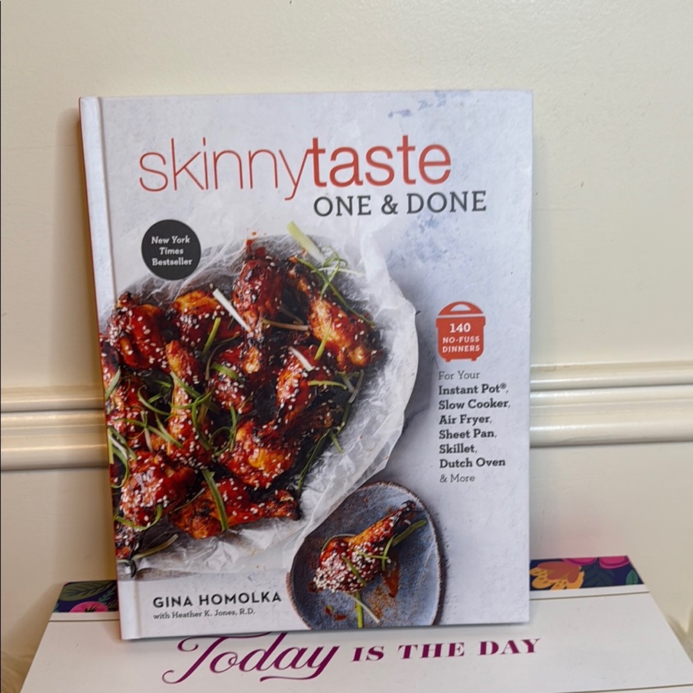 Skinnytaste One‎ & Done Cookbook Gina Homolka New York Times Bestseller Recipes